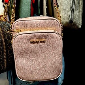 MICHAEL KORS CROSSBODY BAG